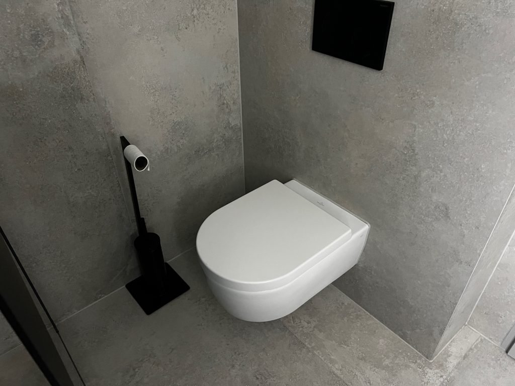 Toilet tegels grijs metallook